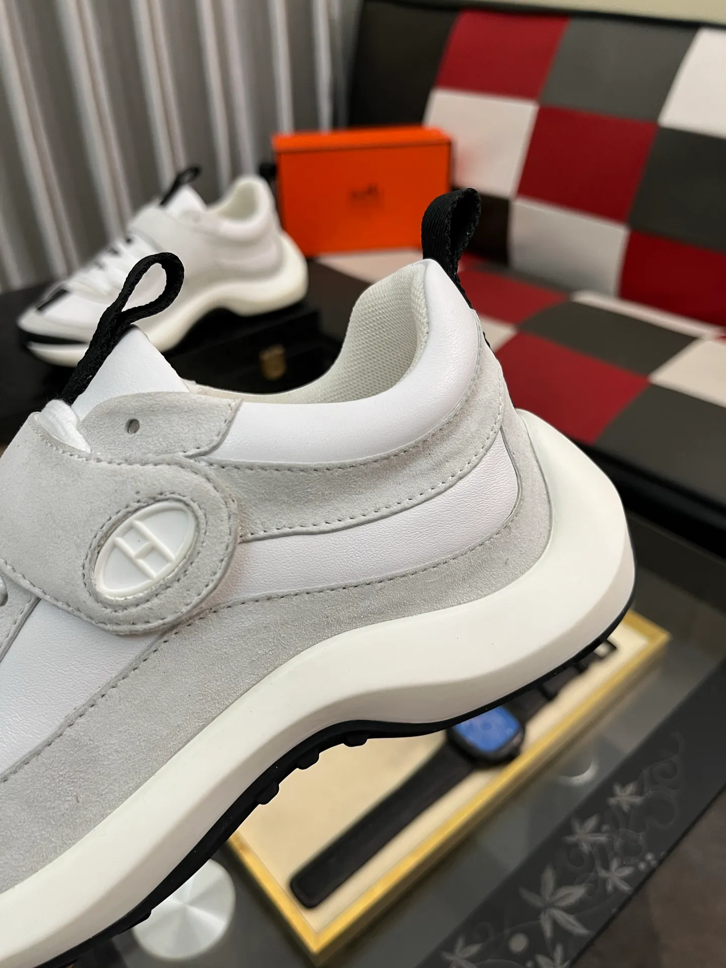 Men's shoes 💰660⌚️⌚️【HERMES】Hermès - High-end quality original order·Casual sports shoes -Upper: 🔝Nappa calfskin, suede calfskin, shoe body sewn brand ´H´ totem, tongue brand logo cloth label -Inner: water-dyed cowhide -Outsole: ultra-light TPU foam rubber; two-color molded outsole -Ultra-high quality control and fine workmanship: outstanding (high-end, noble and classy) -Size: 36-44 (45, can be customized)